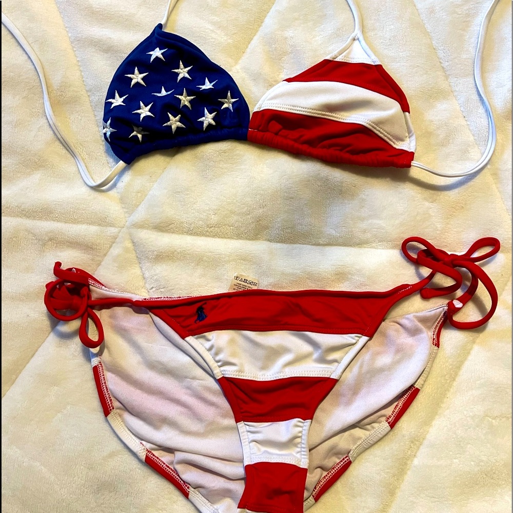 Bathing suit set